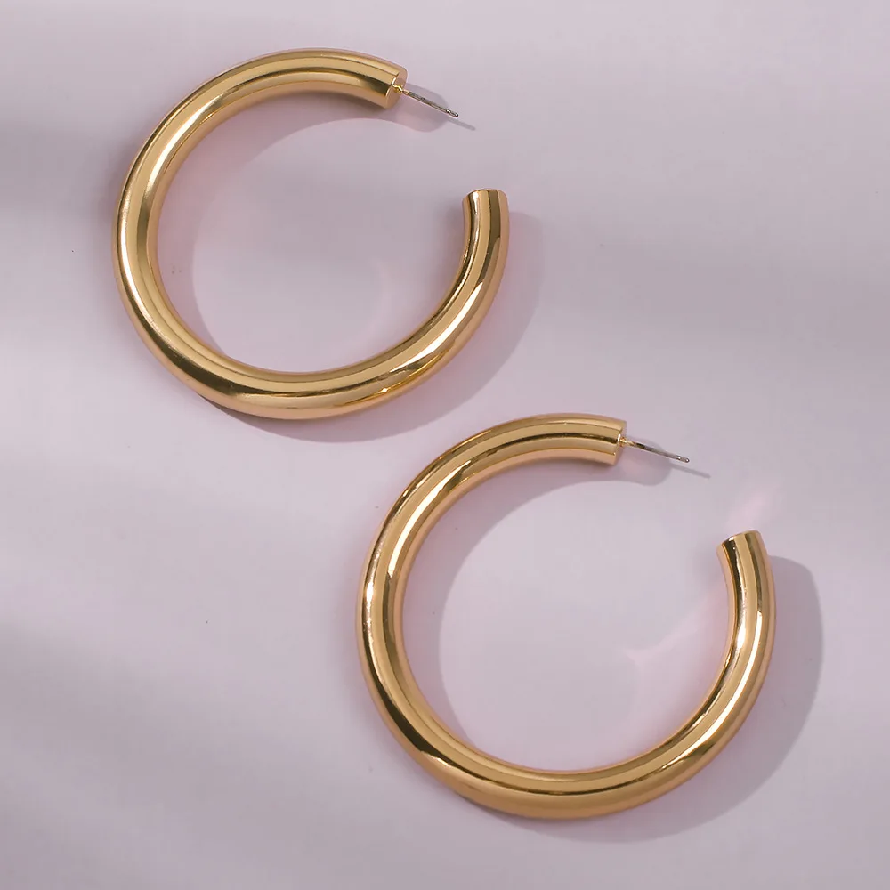  Korean Simple Design Copper Gold plated Jewelry Hollow Circle C Shaped Hoop Earrings For