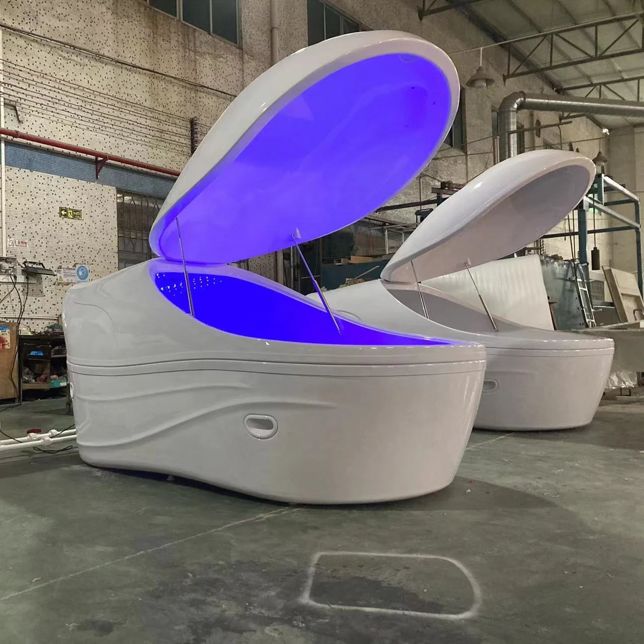 2024 newest big floating therapy filter epsom salt water body massage detox zero gravity isolation deprivation tank pod for Gym