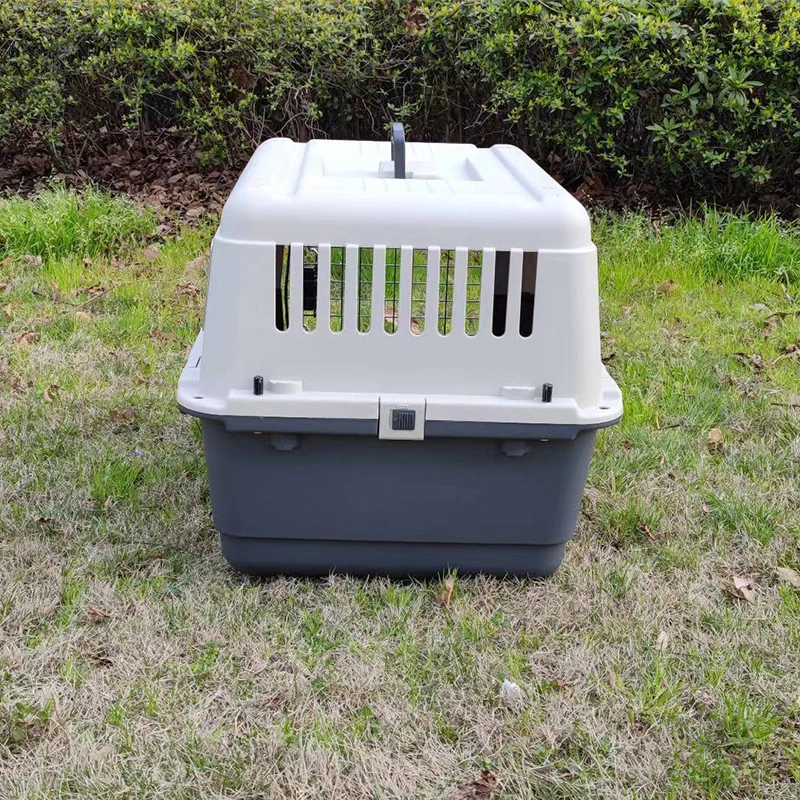 Pet travel and outdoor pet carry cage for cats and dogs plastic house pet cage air transport box