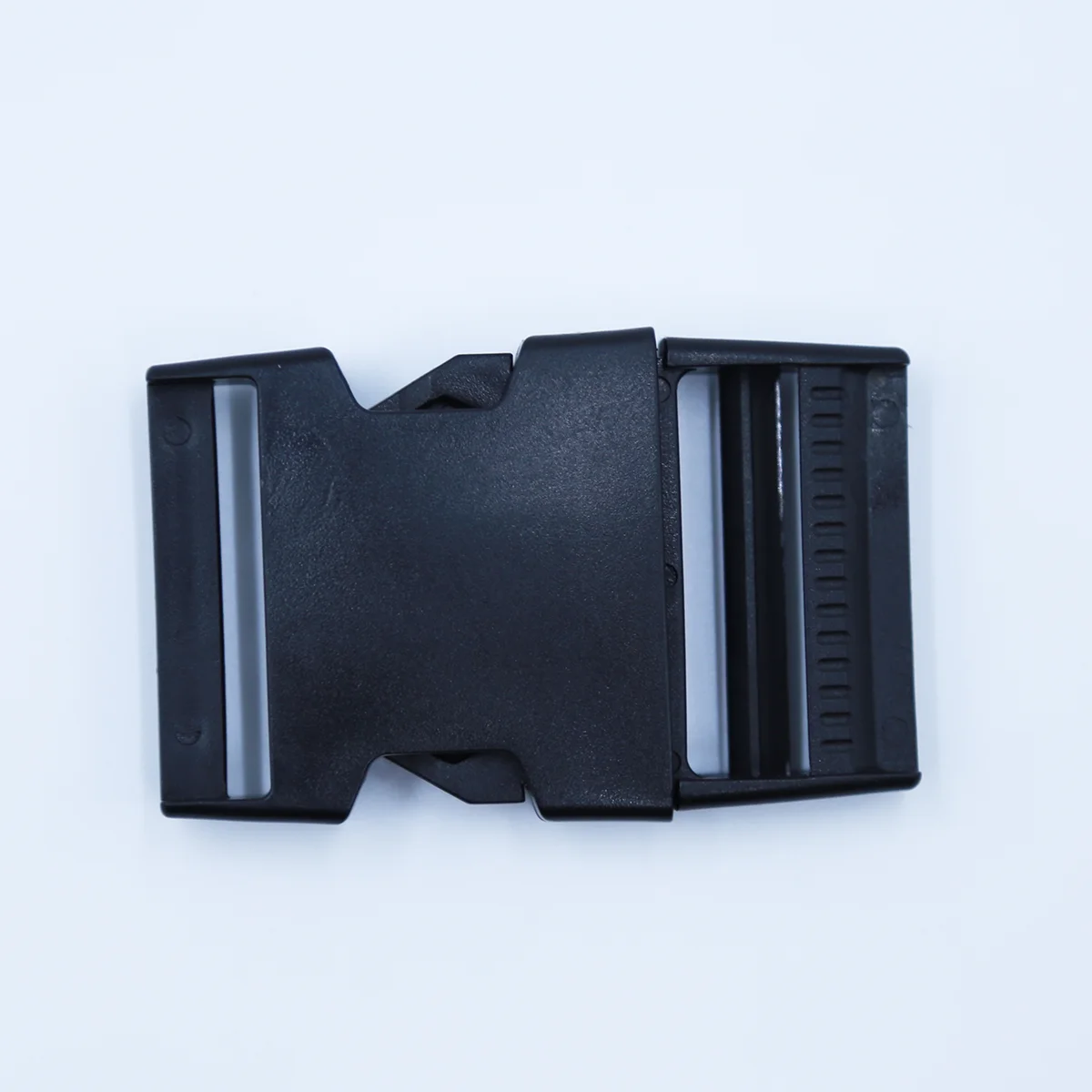 China Factory Custom Logo POM Plastic Quick Side Release Safe Belt Buckle for Leather Bags