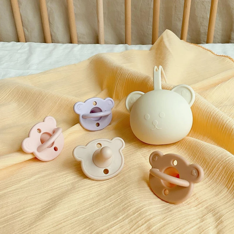 Custom Eco-Friendly Food Grade Baby Pacifier Safe Disinfection Cute Cartoon Silicone Baby Pacifier Baby Pacifier