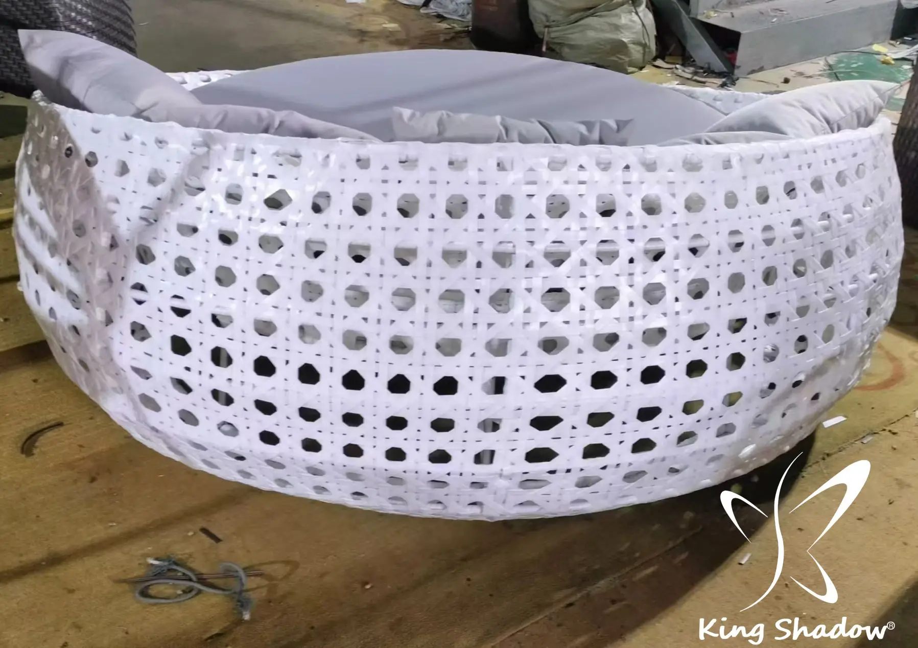 Wholesales Outdoor Rattan Furniture Set Balcony Garden Lounge Combination Sofa and Table Set