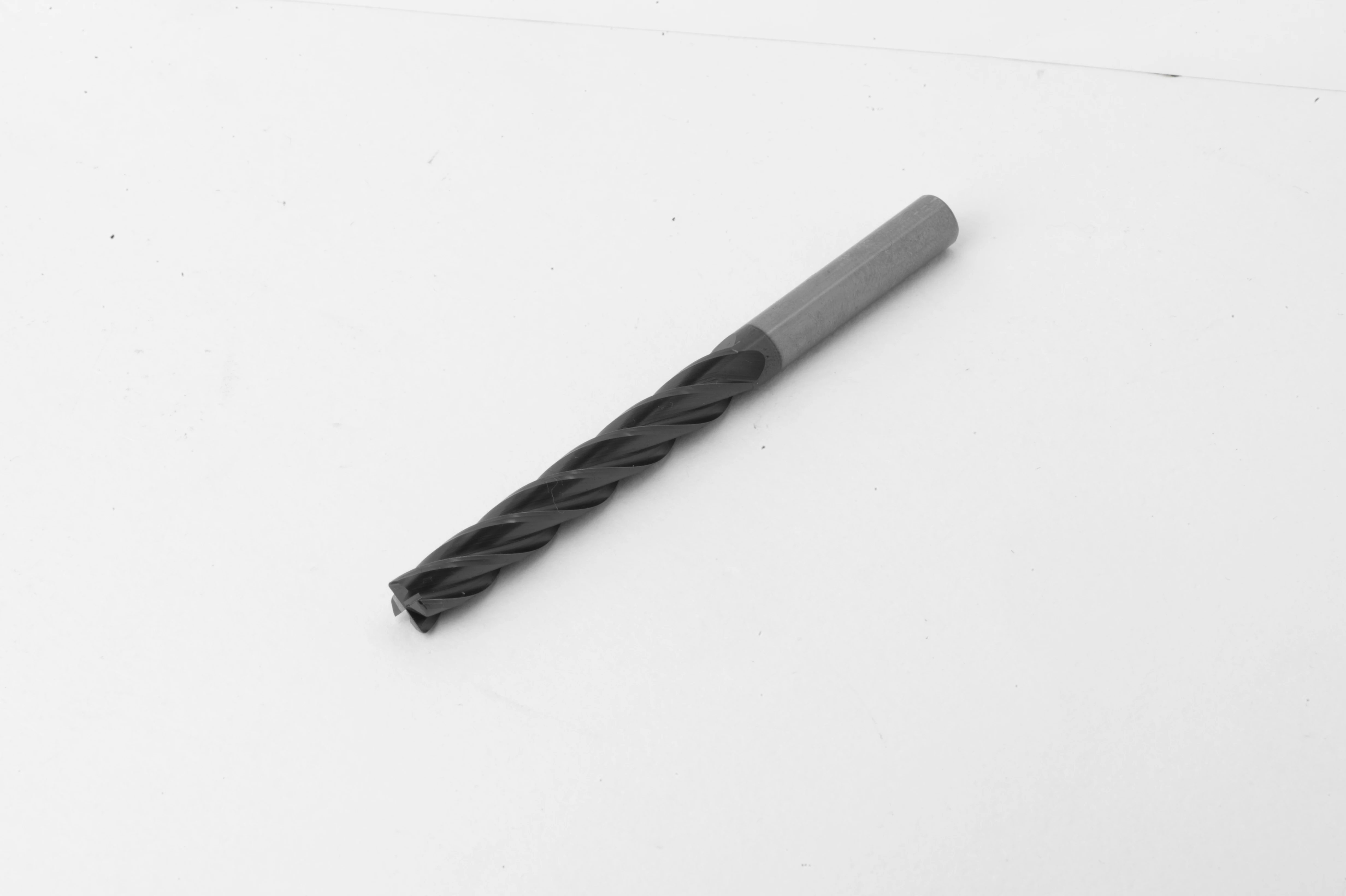 Tungsten Four Flutes End Mill Cutter for CNC Process Milling Tools Carbide Milling Cutter