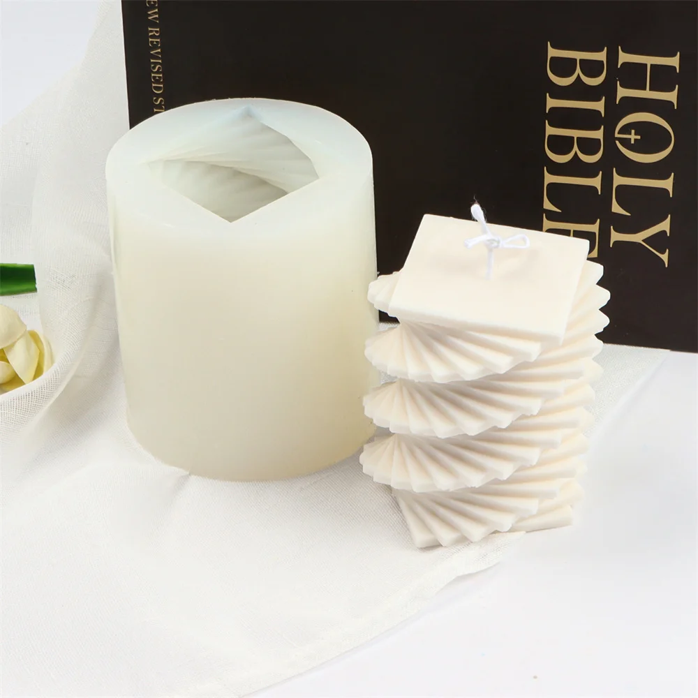 Wholesale Heart Layer Plaster Decor Maker Rotary Ladder Square Resin Mould Oval Spiral Pillar Geometric Candle Molds Silicone