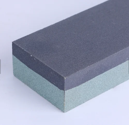 Зеленый корундовый точильный камень для ножей на кухне