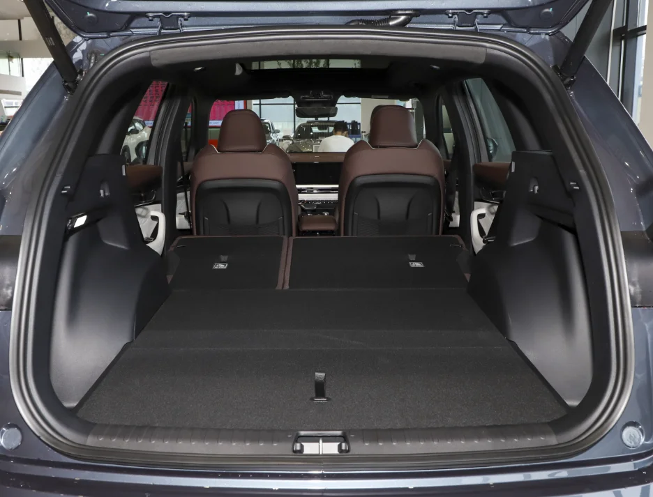 Geely Monjaro L 4WD Russian system Luxury 2.0T SUV voiture xingyue L Cheap Chinese cars monjaro