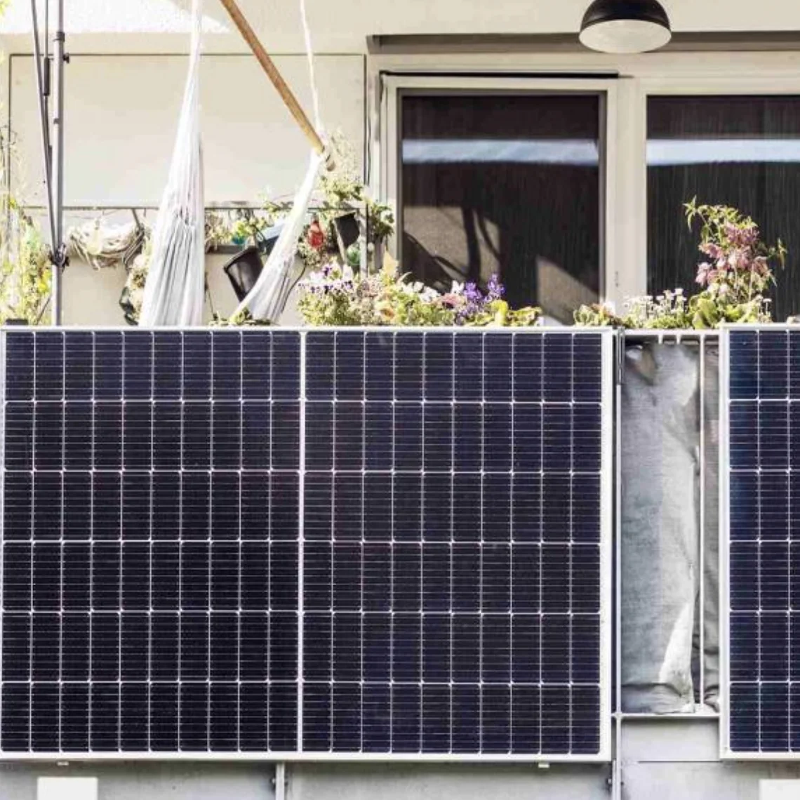 Customized New Products Solar Panel Solar Energy System for Efficient Energy Collection