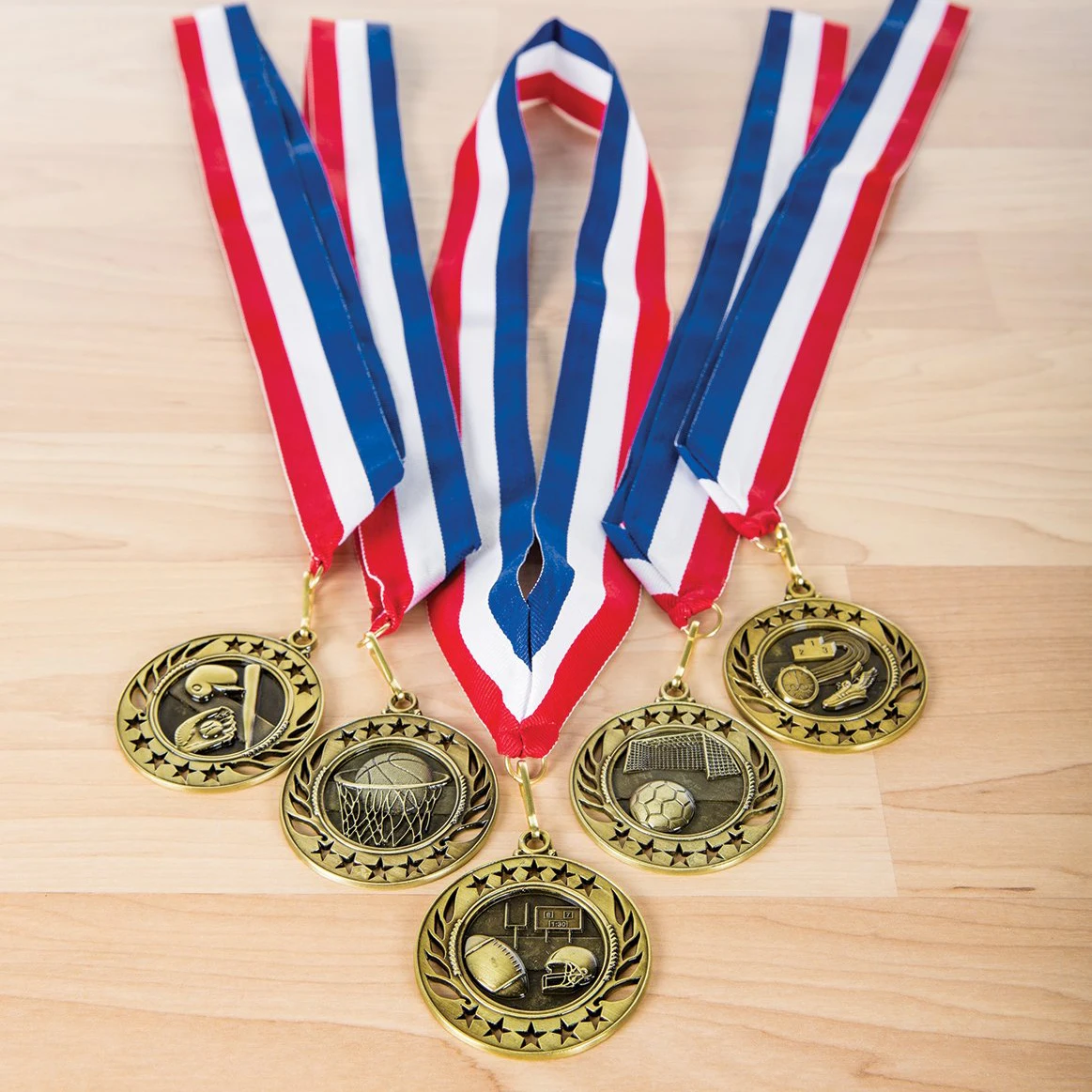 Free Design Wholesale Cheap Custom Design Your Own Blank Zinc Alloy 3d Gold Metal Award Marathon Running Sport Medal Ribbon