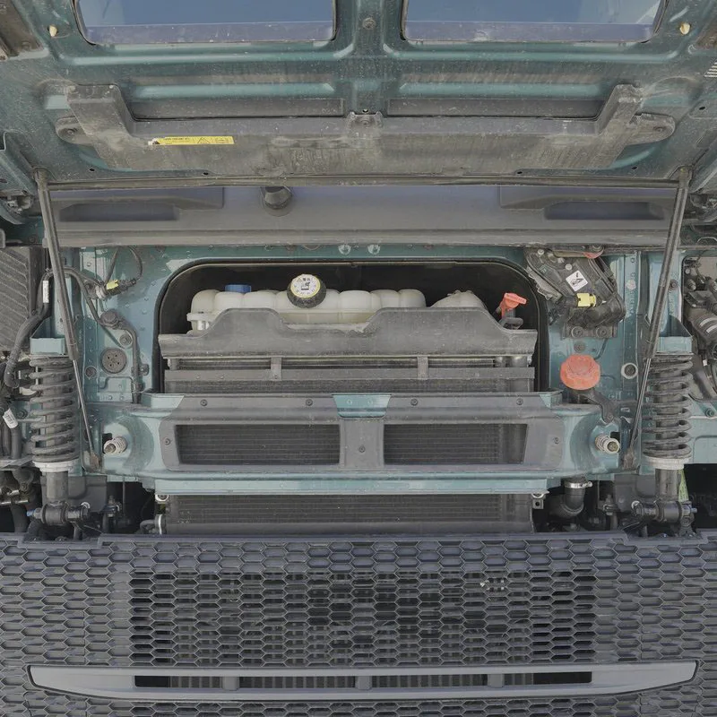 Factory Direct Sales VOLVO 2021 FM truck 6x4 tractor truck Euro 4 Euro 5 Euro6 460HP 500HP tractor head truck for sales