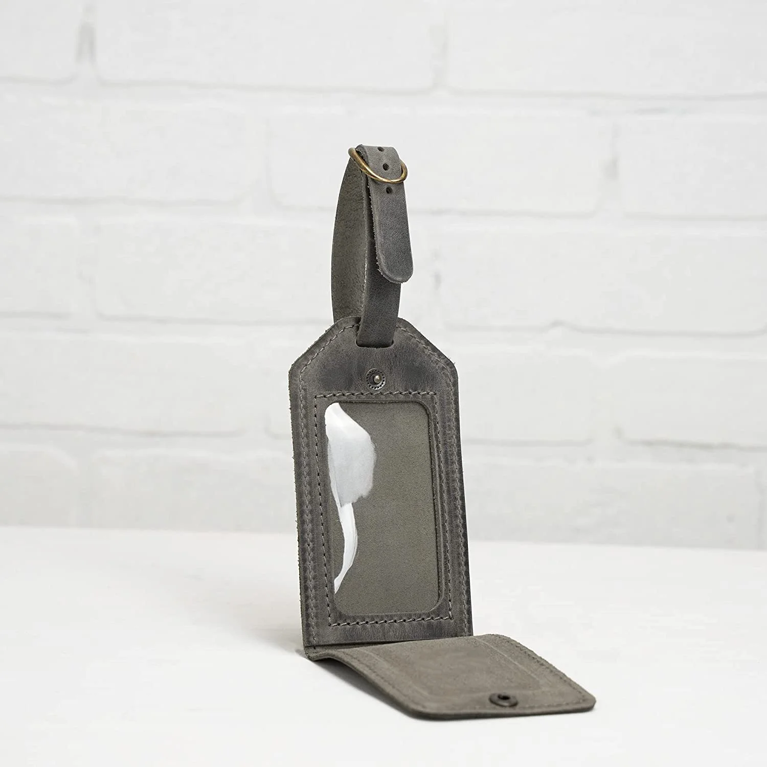 2022 Customized Card Luggage Tag for School Office Business Badge Holder Work Travel ID Crazy Horse Leather Luggage Baggage Tags