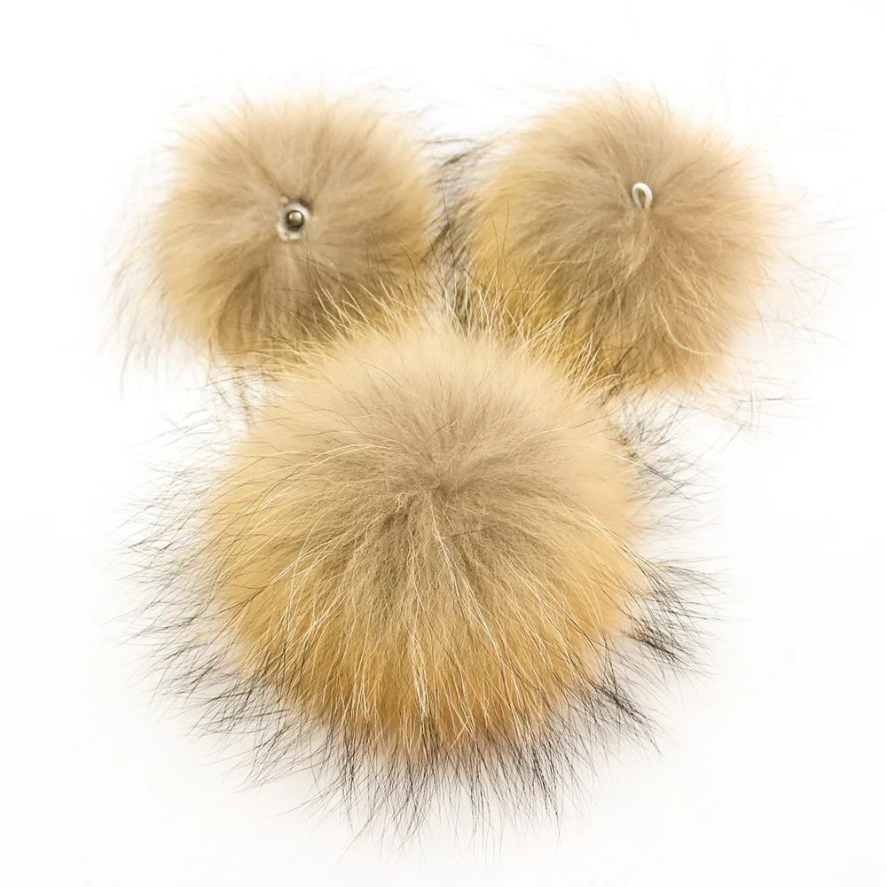 9CM  Fur Raccoon Pompom Manufacturers Fluffy 9cm Size Beanie Hat Fur Balls Natural Color Fluffy Raccoon Fur Pompom