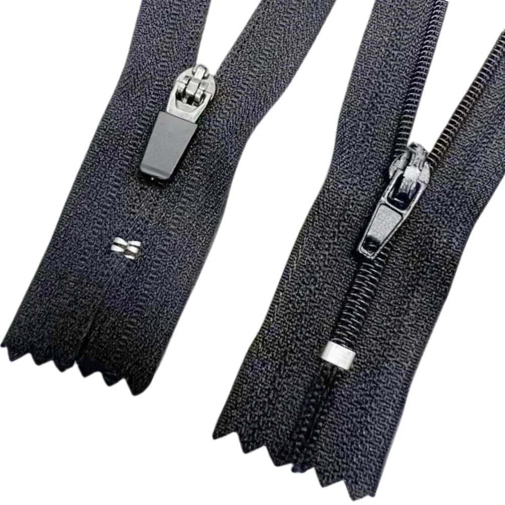 Custom 3# Open End Zipper Stop Make Up Travel Zipper Tape By Nylon Zipper Long Chain