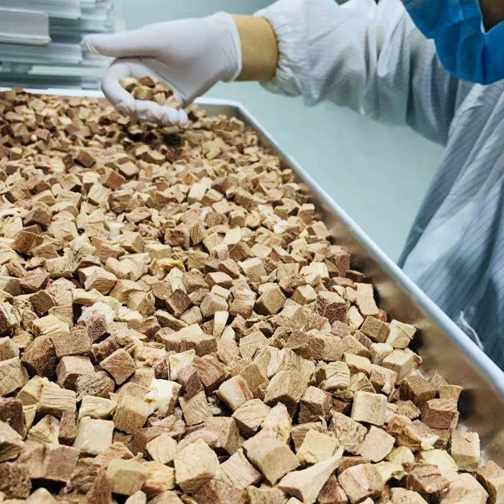 fd Beef OEM meat pet treat  dry pet food bulk dry healthy 100% natural cat food 68