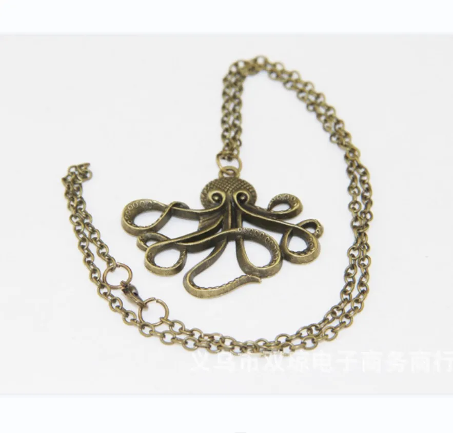 Hot sell alloy Pirates Of The Caribbean Octopus Pendant necklace.