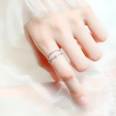 New Niche 925 Sterling Silver Ring Female Small Fresh Single Diamond Lace Double-layer Adjustable Ring