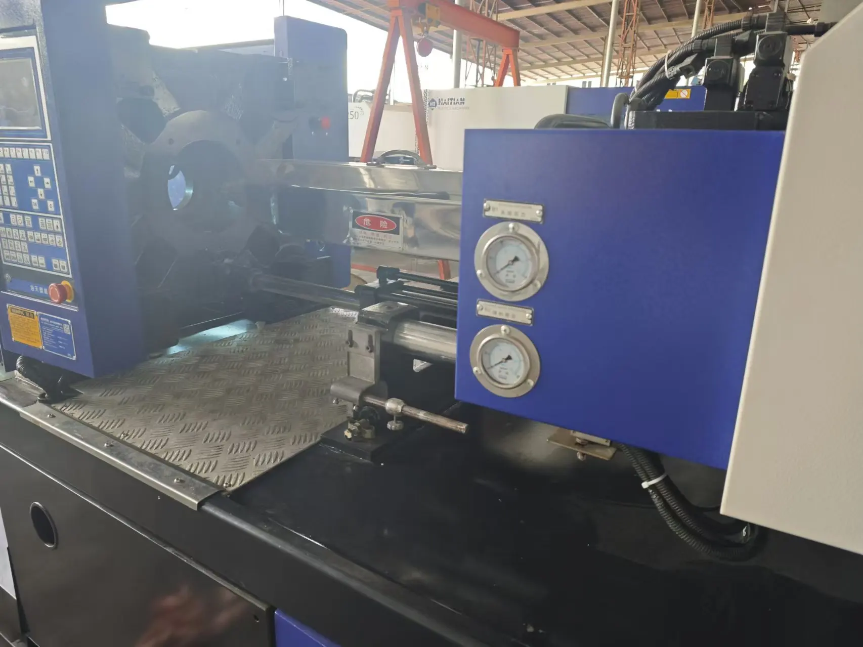 Secondhand Haitian MA3 1600SE servo original injection molding machine 160 tons horizontal plastic molding machine factory price