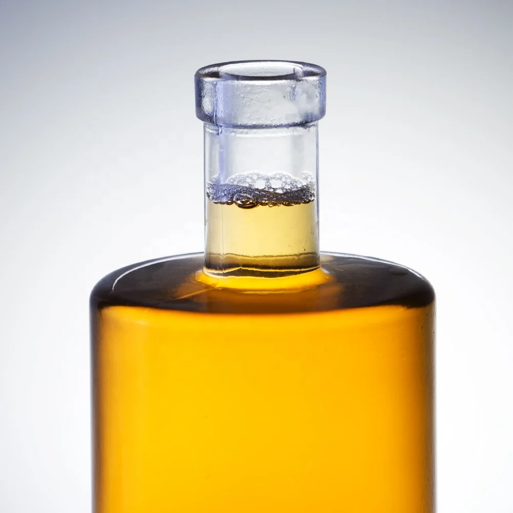 500 ml Liquor Empty Glass Bottle High White Material Glass Bottle For Rum Vodka Whisky