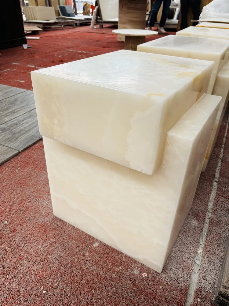 Onyx White  Side Table For Modern Decoration  Plinth Base Pillar  In White Onyx Marble