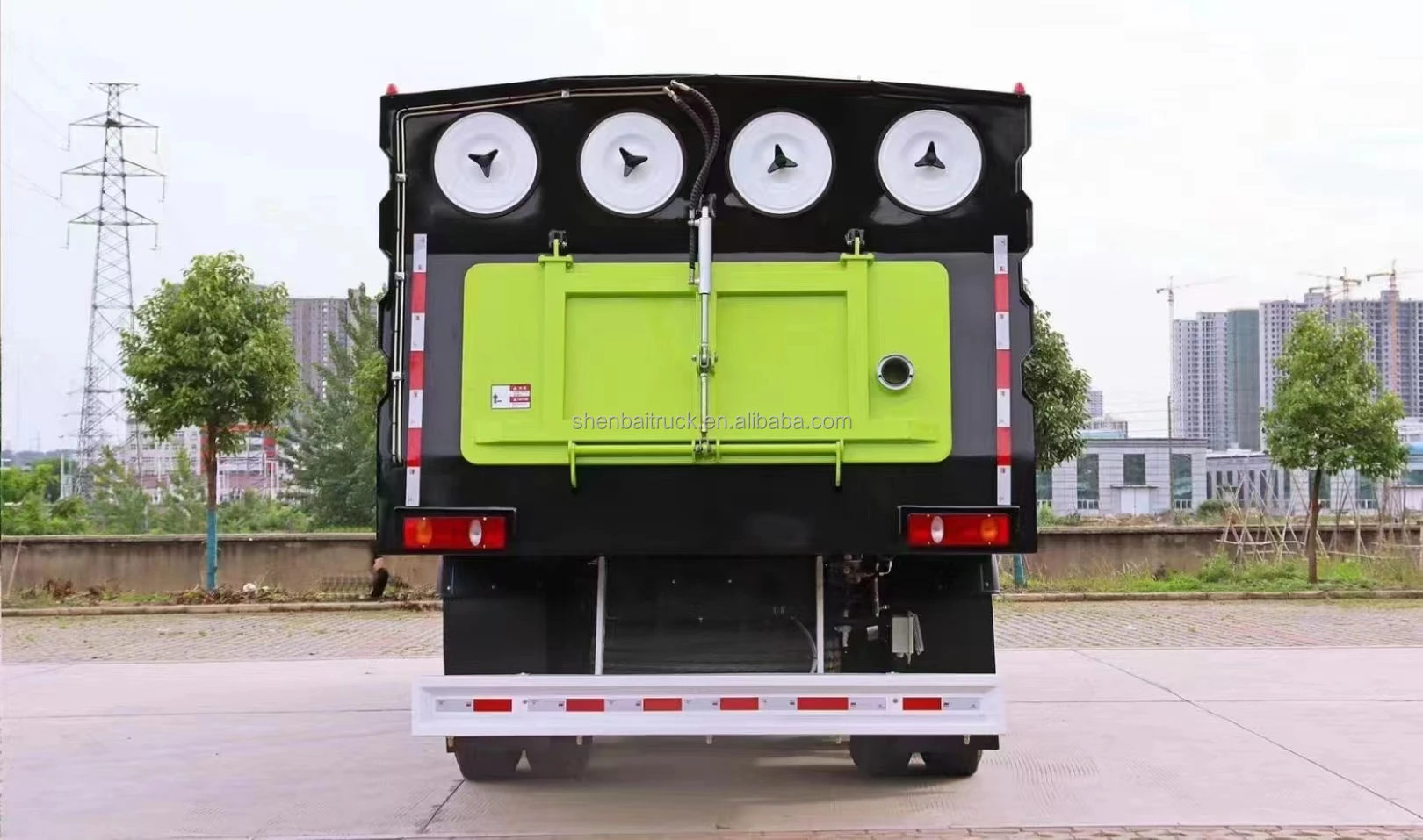 Dongfeng 4x2 New Energy Electric Municipal Sanitation Washing Street Sweeping Vehicle Road Dust Vacuum Cleaning Sweeper Truck
