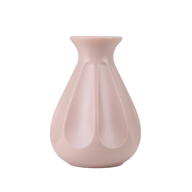 
Manufacturers produce cheap drop-resistant PE plastic fresh flowers and dried flower decorative vases 