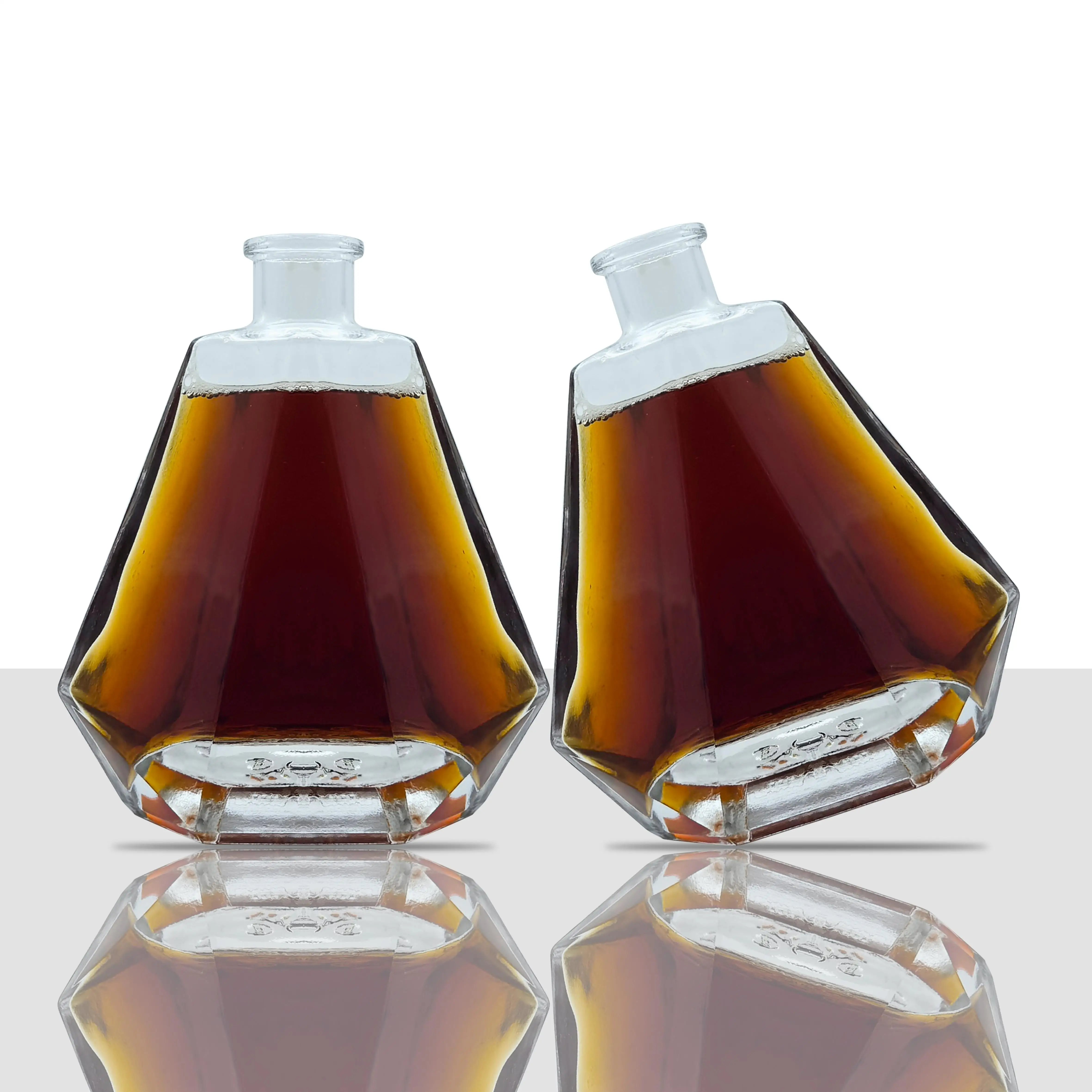 Top quality 700ml XO/Brandy glass bottle  Brandy Gin Rum Tequila Vodka spirits bottle for wholesales