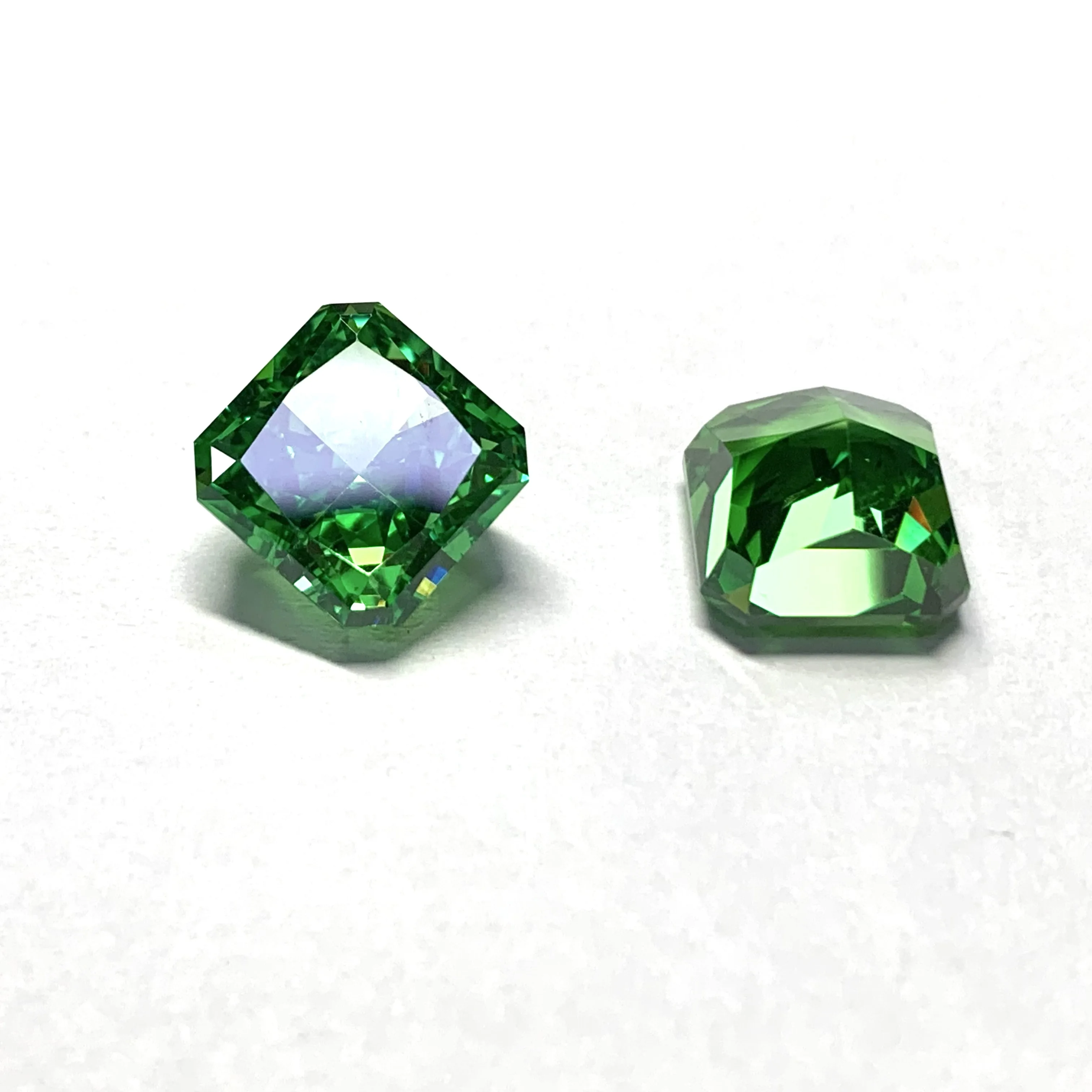 4K качественный синтетический Блестящий кубический цирконий бриллиант Изумрудный зеленый CZ камень