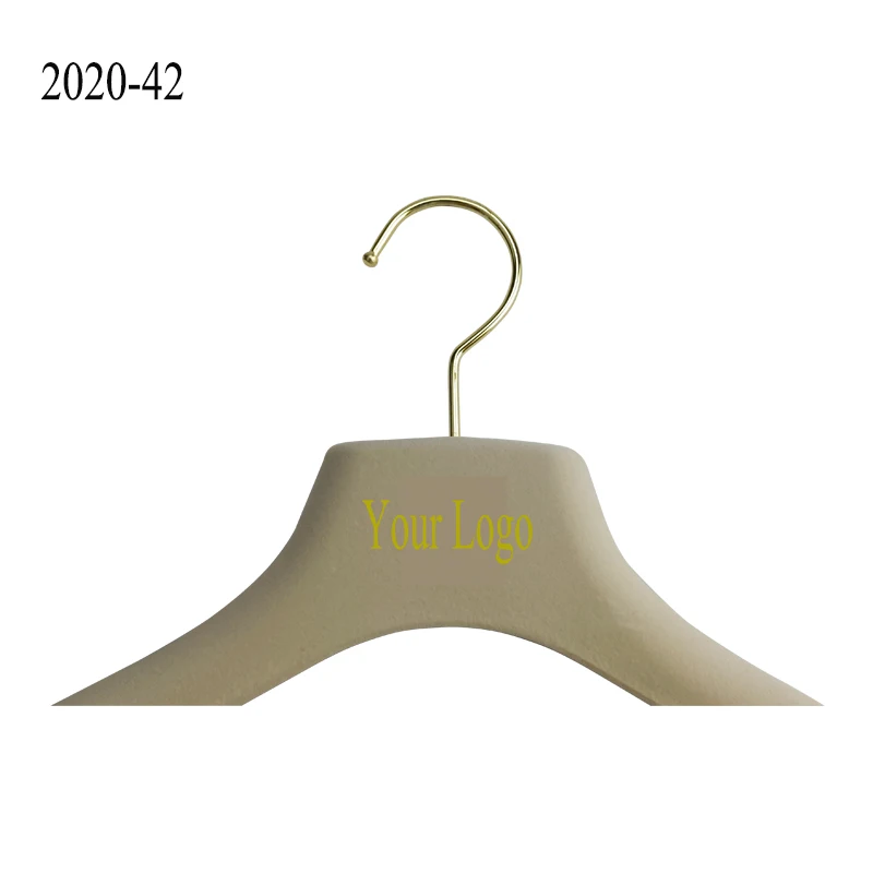 Wholesale Durable Classic White Wide Shoulder Dress Clothes Velvet Coat Hanger With Gold Chrome Hook For Clothing Display