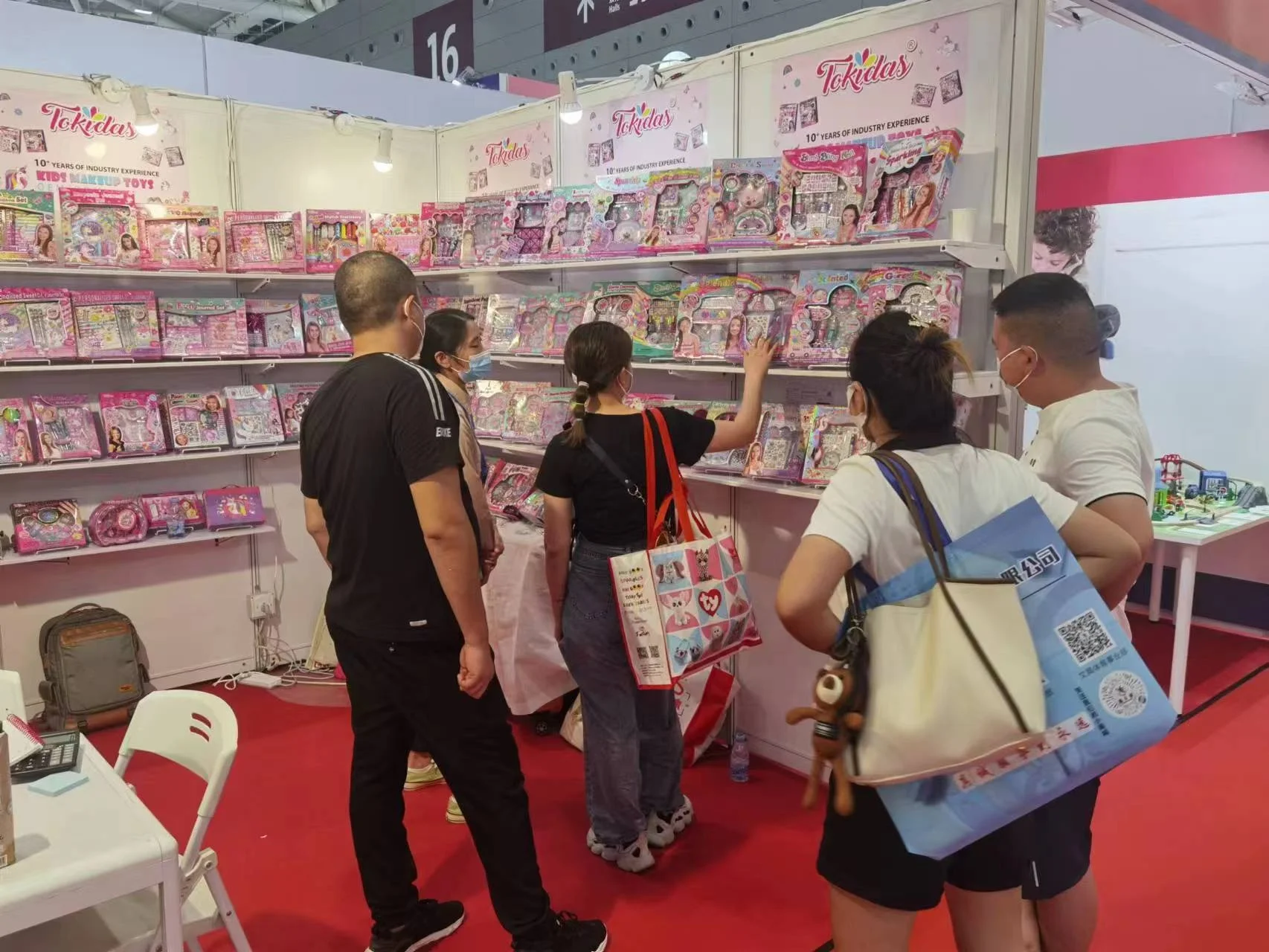 2024 Kids Makeup Set Unicorn Girly Beauty Nail Playing Tattoo Sticker Clip in Hair Extension Stickers Kids Toys