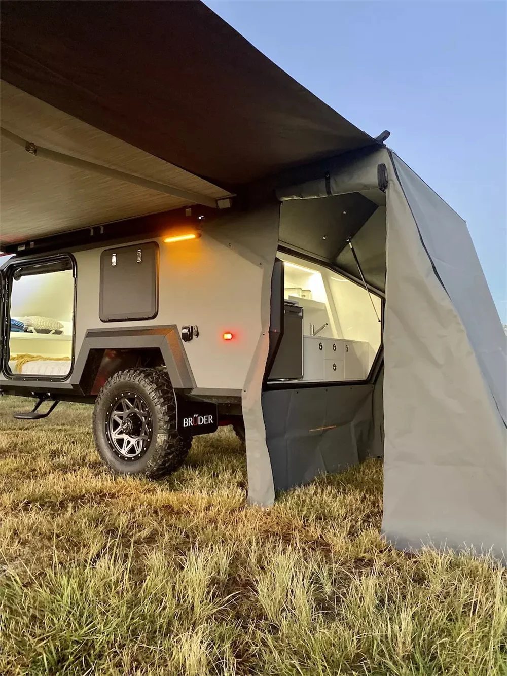 2022 New Kinlife Camper Mini Caravan With 2 Berth Touring Caravans For Sale On Site Dc 12 Volt Caravan Air Conditioner