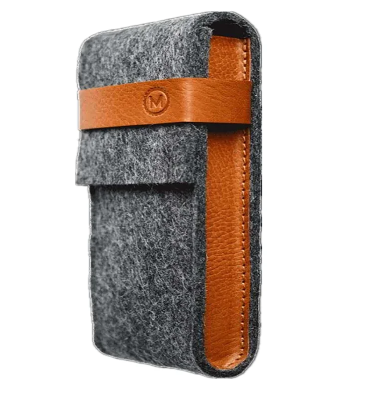 
New design fashionable handmade felt watch gift bag felt watch storage bag 
