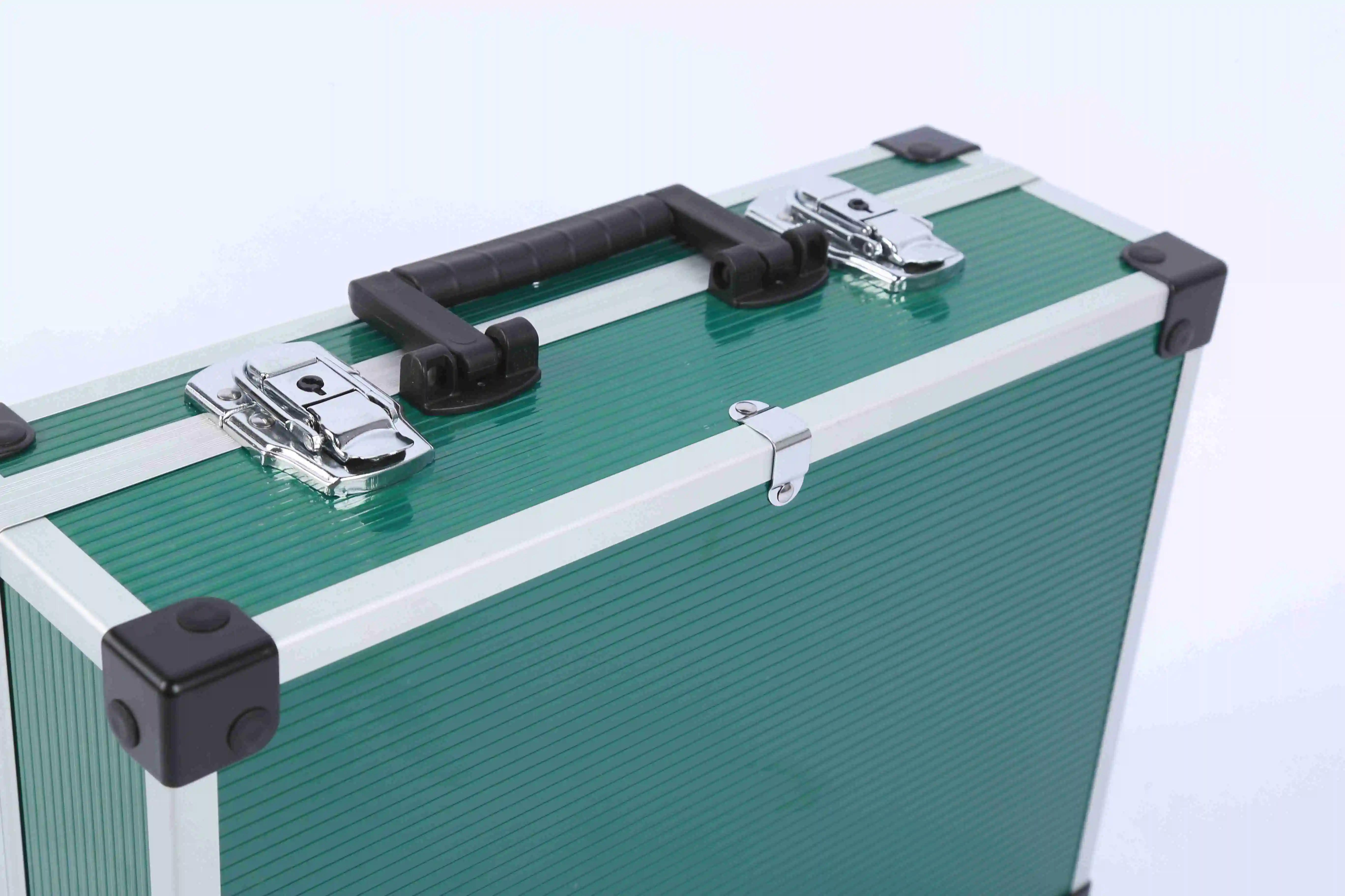 High-End Technology Manufacturing Easy To carry High Reliability Safe And Reliable Tool case