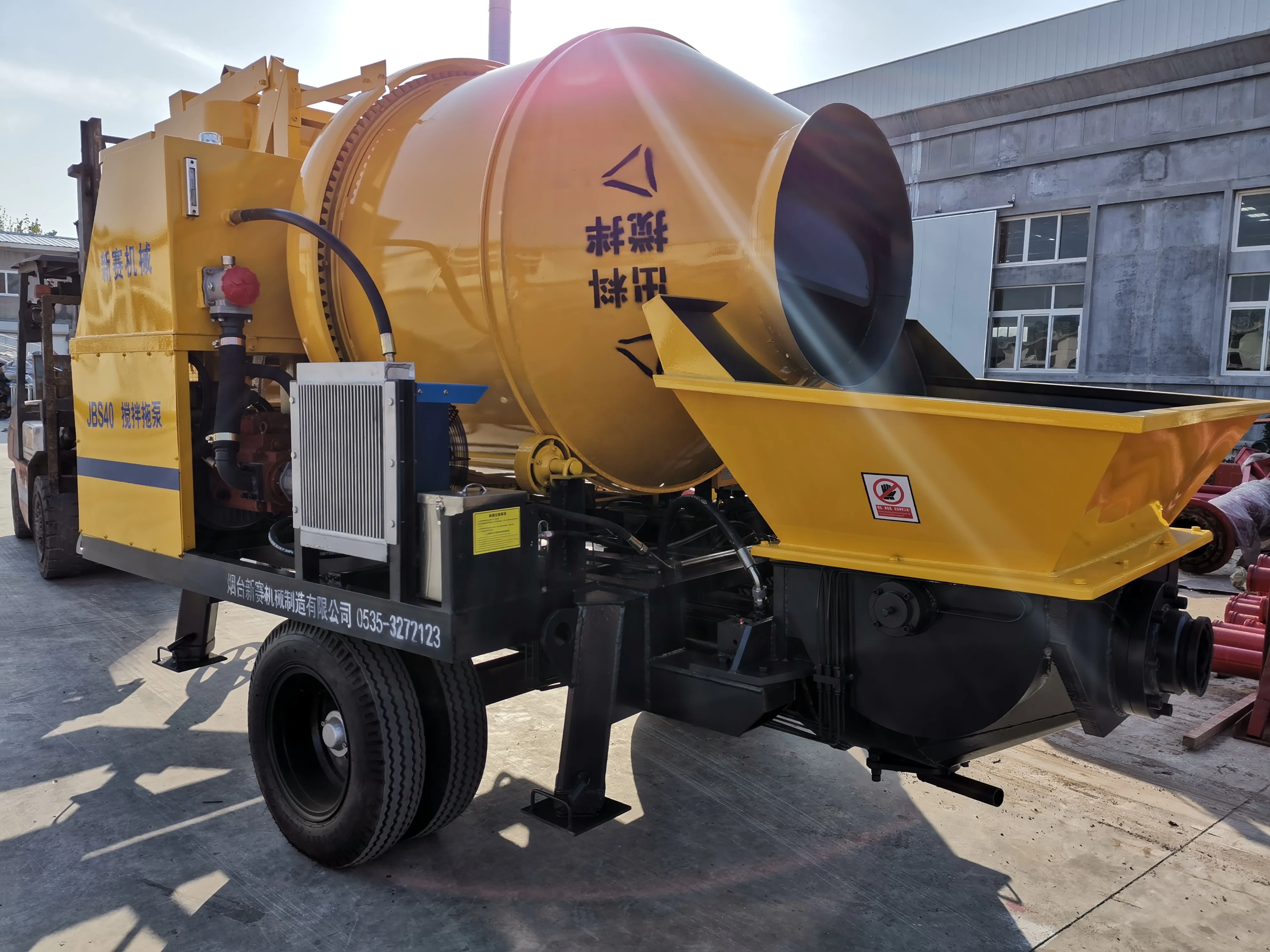 Portable Electric/Diesel Power Self Loading Concrete Mixer Pump Machine Cement Mixers With Pumps