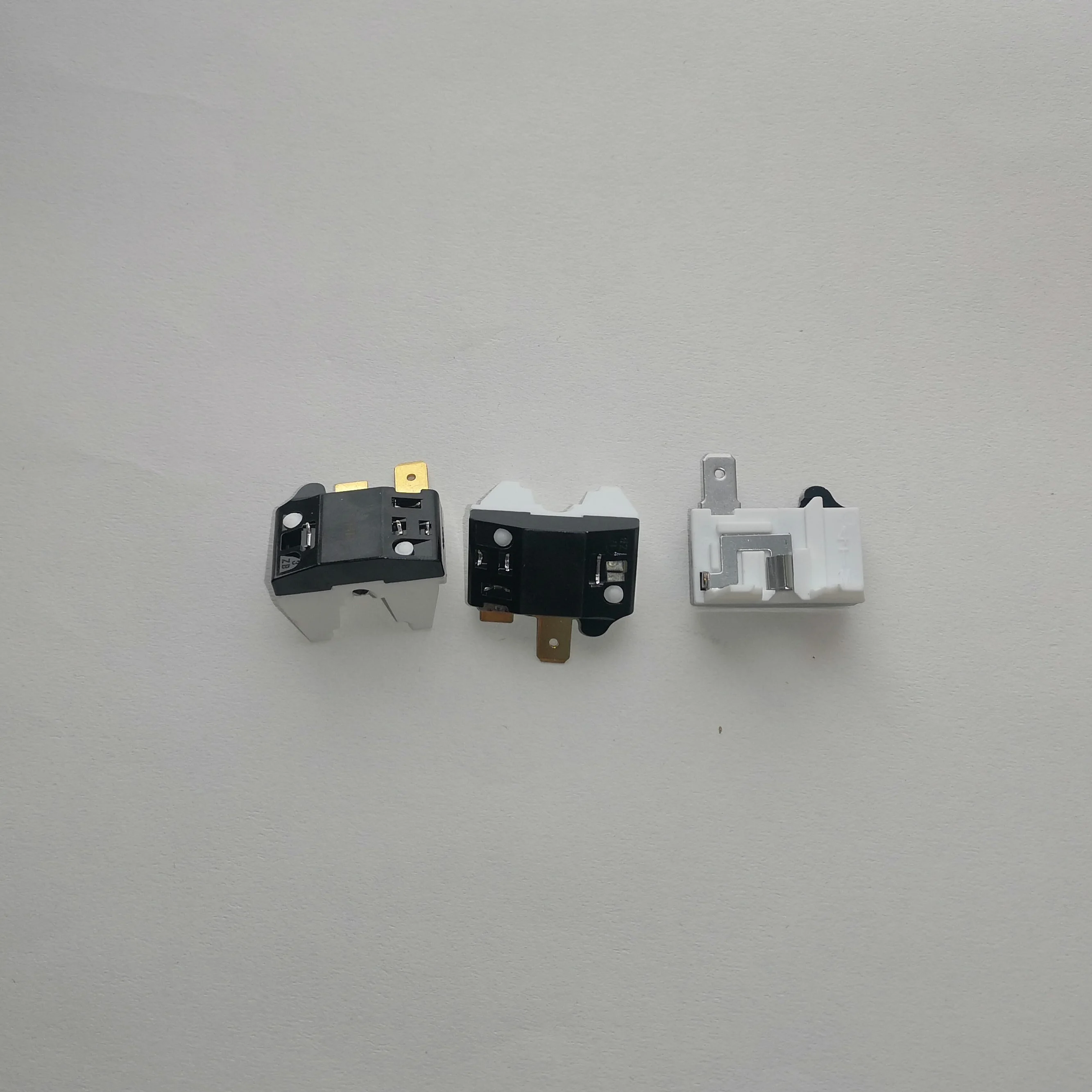 Hot Selling Overload Protector Refrigerator Compressor 4TM  Overload Protector PTC Relay