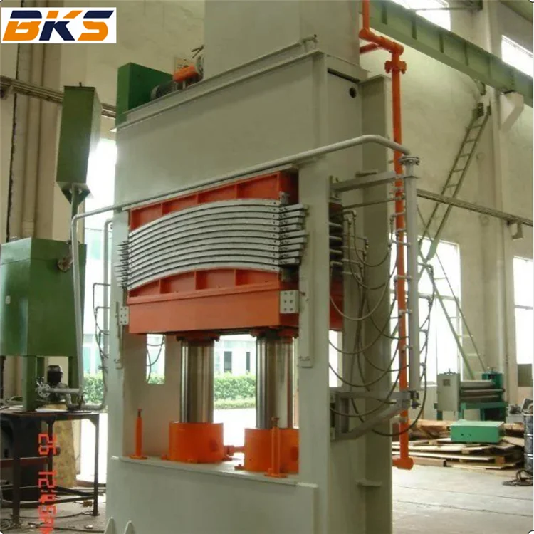 Автоматическая и Высокоэффективная гидравлическая изогнутая машина для горячего прессования фанеры гибочная