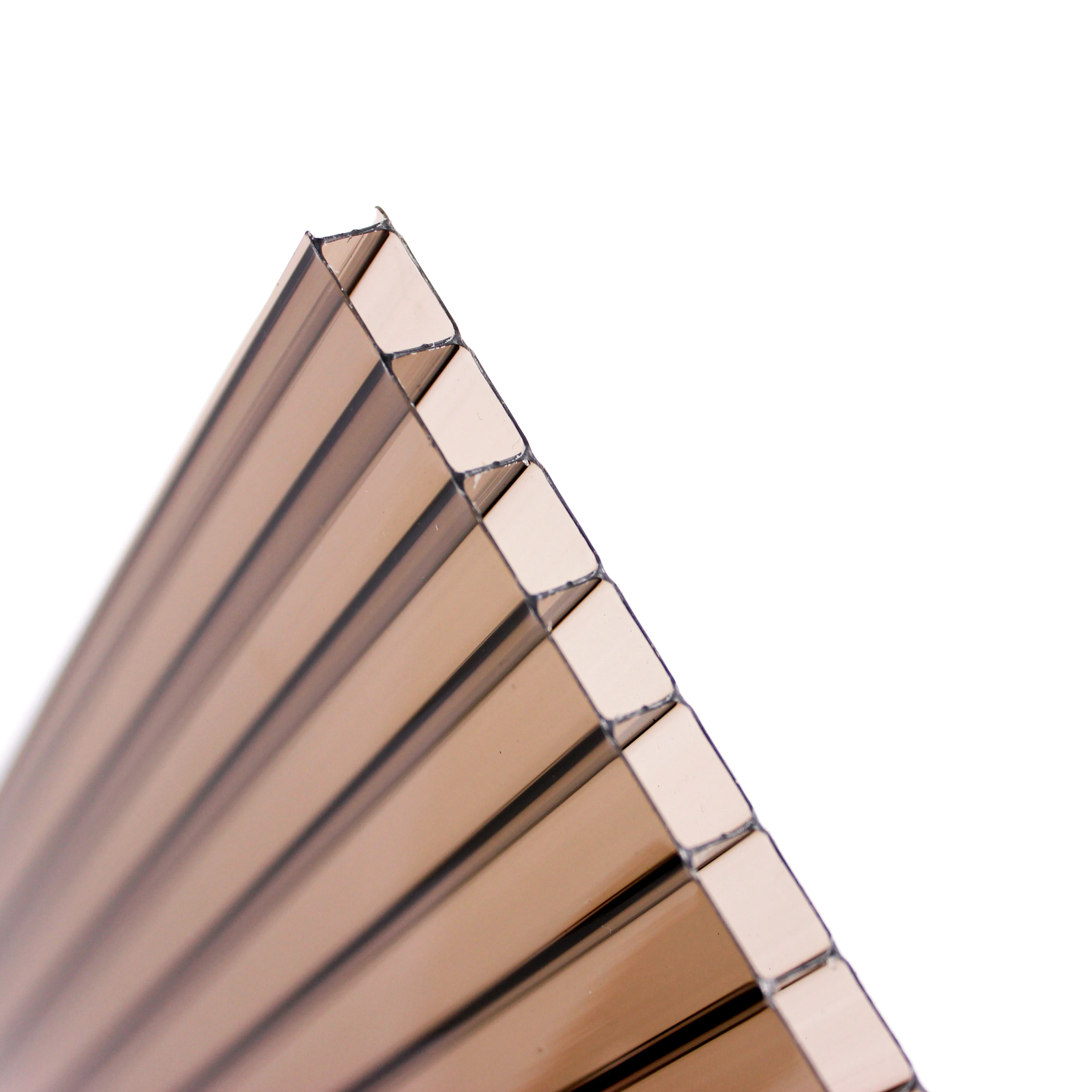 Policarbonato transparente for glazing and roofing