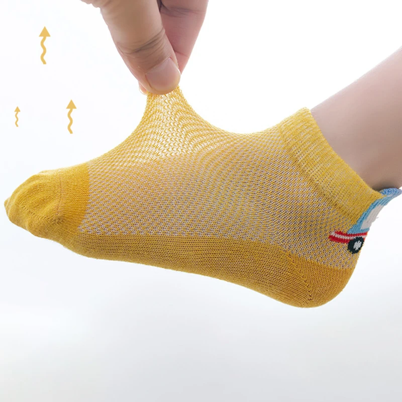  A130 High quality 5 Pairs/Set non-slip mesh baby socks cartoon 3D car cute breathable kids