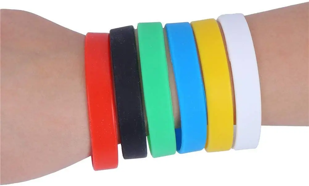 The more Cheap blank silicone wristbands with many colors in stock