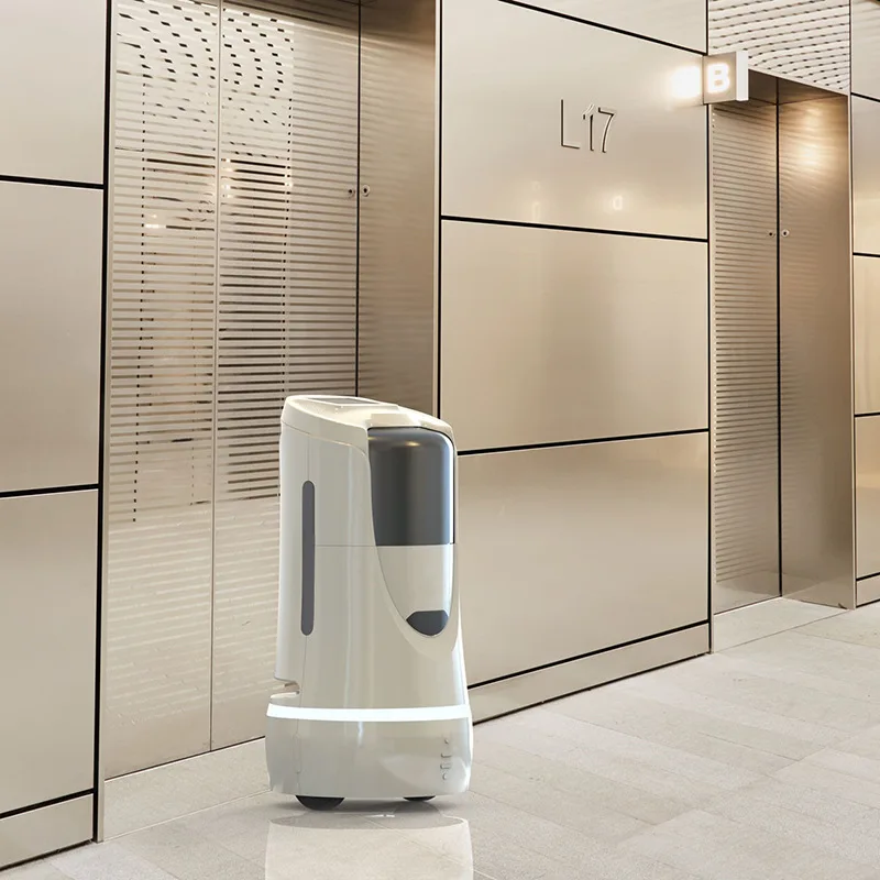 Uwant smart cleaning disinfecition robot using for shopmall , factory, railway station, airport , Cinema