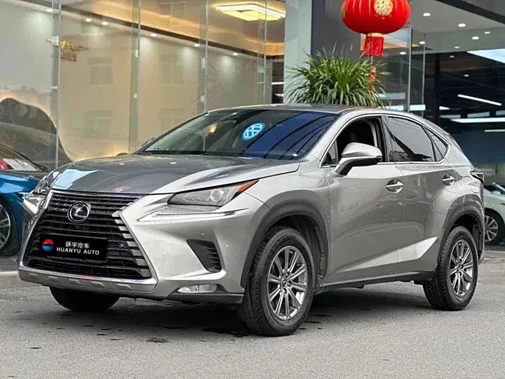 Оптовая цена китайские подержанные автомобили 2.0l suv Le xus NX 200 2020 Pioneer версия для продажи