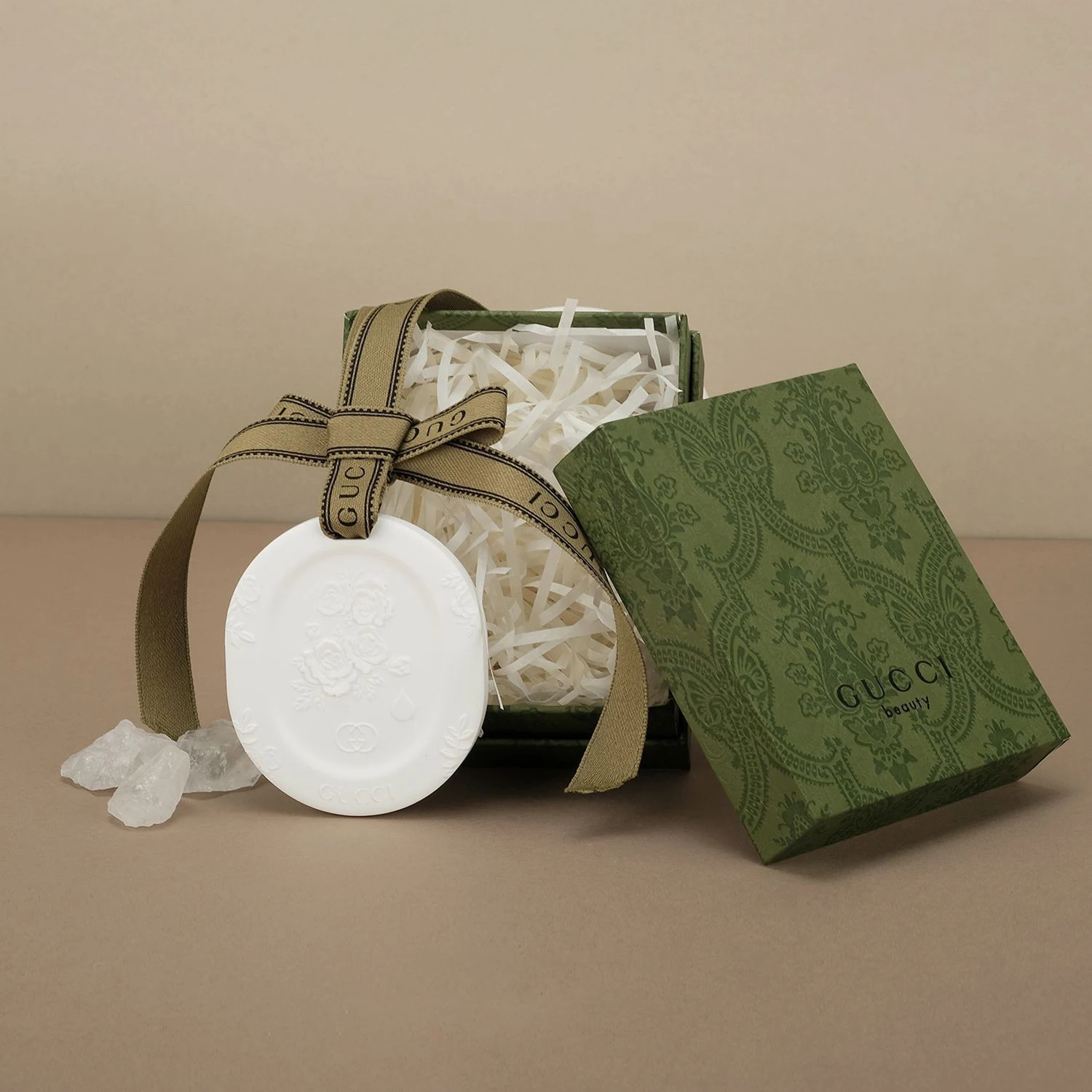 56H  Car Rearview Mirror Suspension Decorative Pendant Ceramic Solid Air Freshener Gypsum Essential Oil Diffuser Aroma Stone