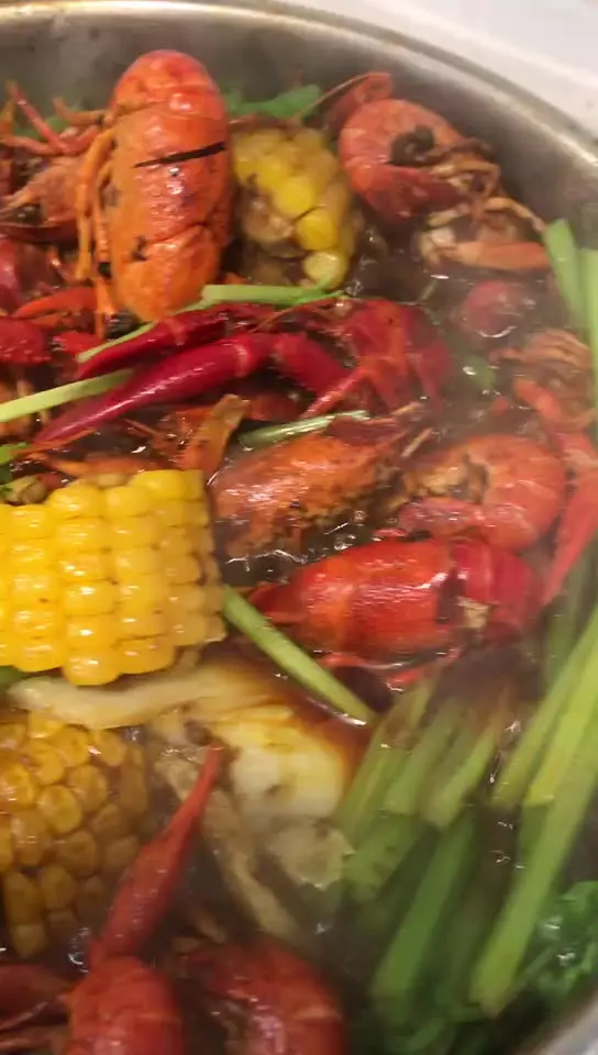 Spicy Crayfish Ready for Eat Lobster