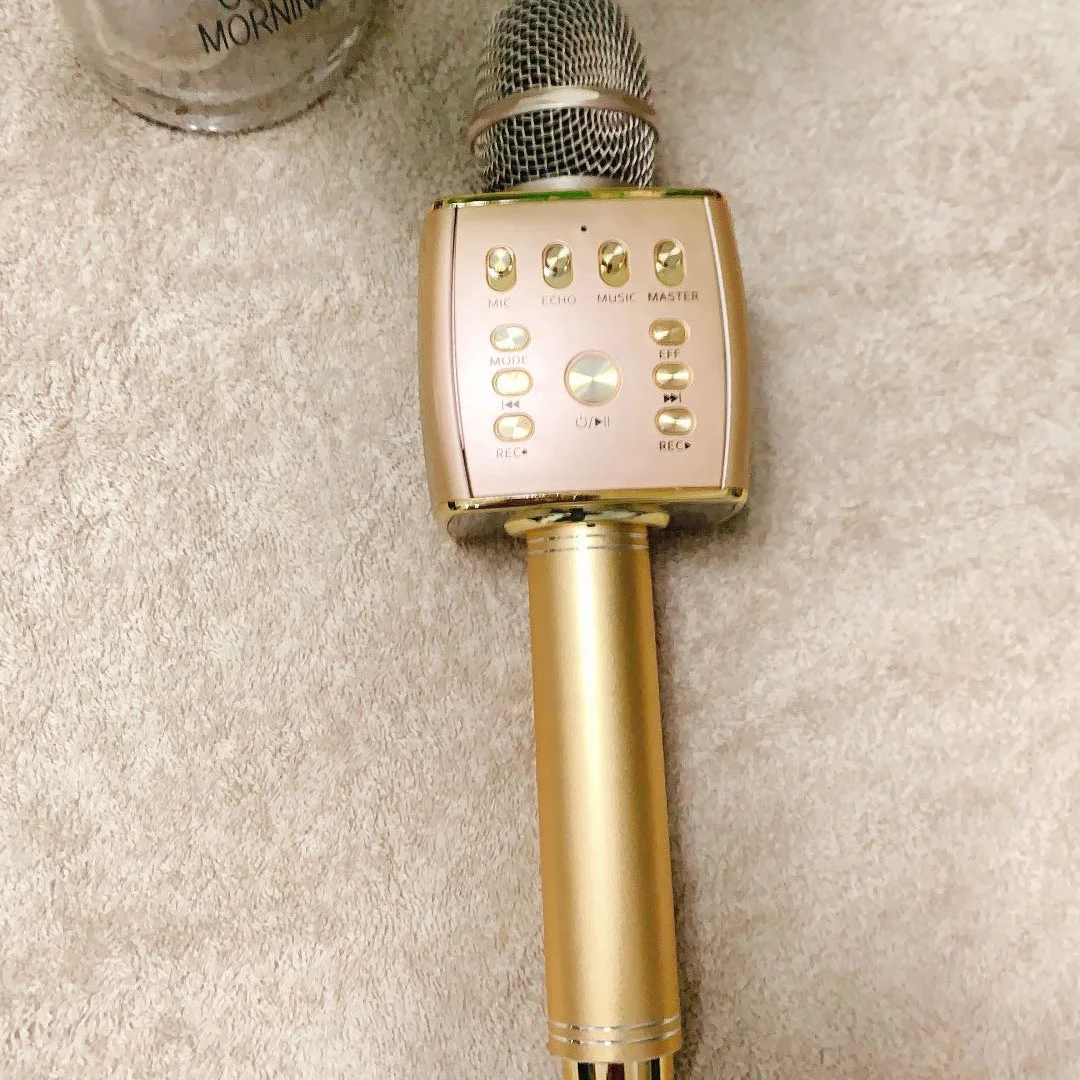 Микрофон с BT YS-93 мобильного телефона на открытом воздухе KTV встроенный динамик поддержкой TF/FM караоке беспроводной микрофон