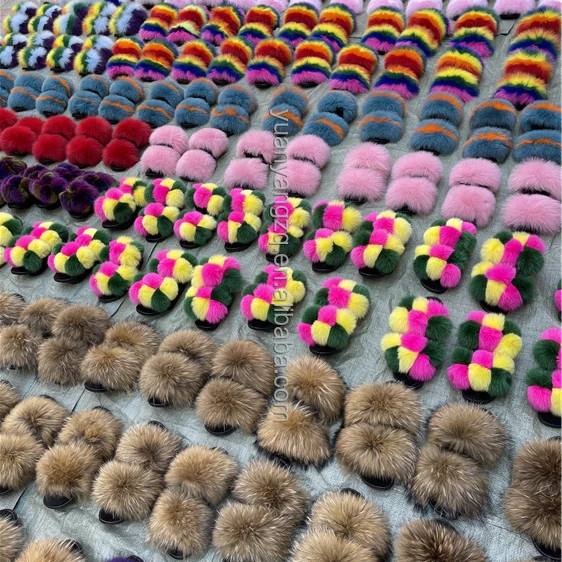 
Wholesale 1 pair custom logo fluffy real fox raccoon fur slipper furry fur slides for women 