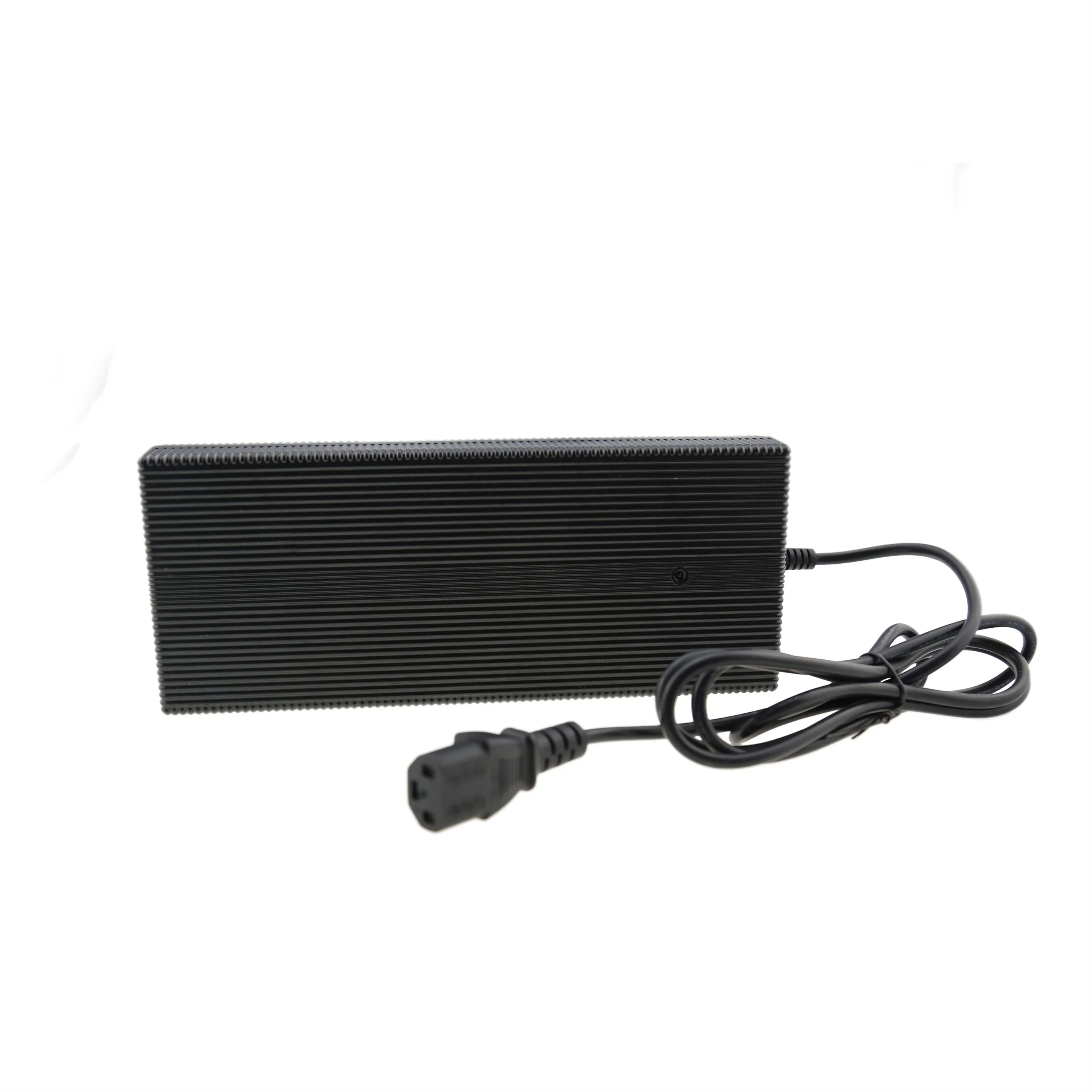 Fuyuang 58.4V Lifepo4 Battery Charger for 48V Battery with Charger Certification CE GS ROHS Fast 1 X USB 3 Years Electric Black