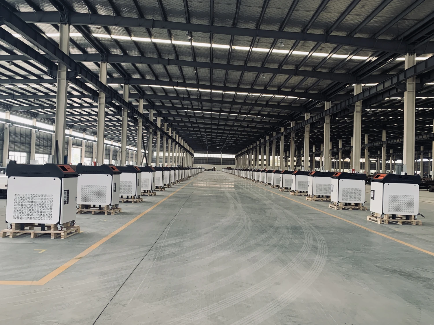 SUDA Good Quality Laser Welding Machine for 5mm welding 2000w fiber laser welding machine low price opt Raycus laser source