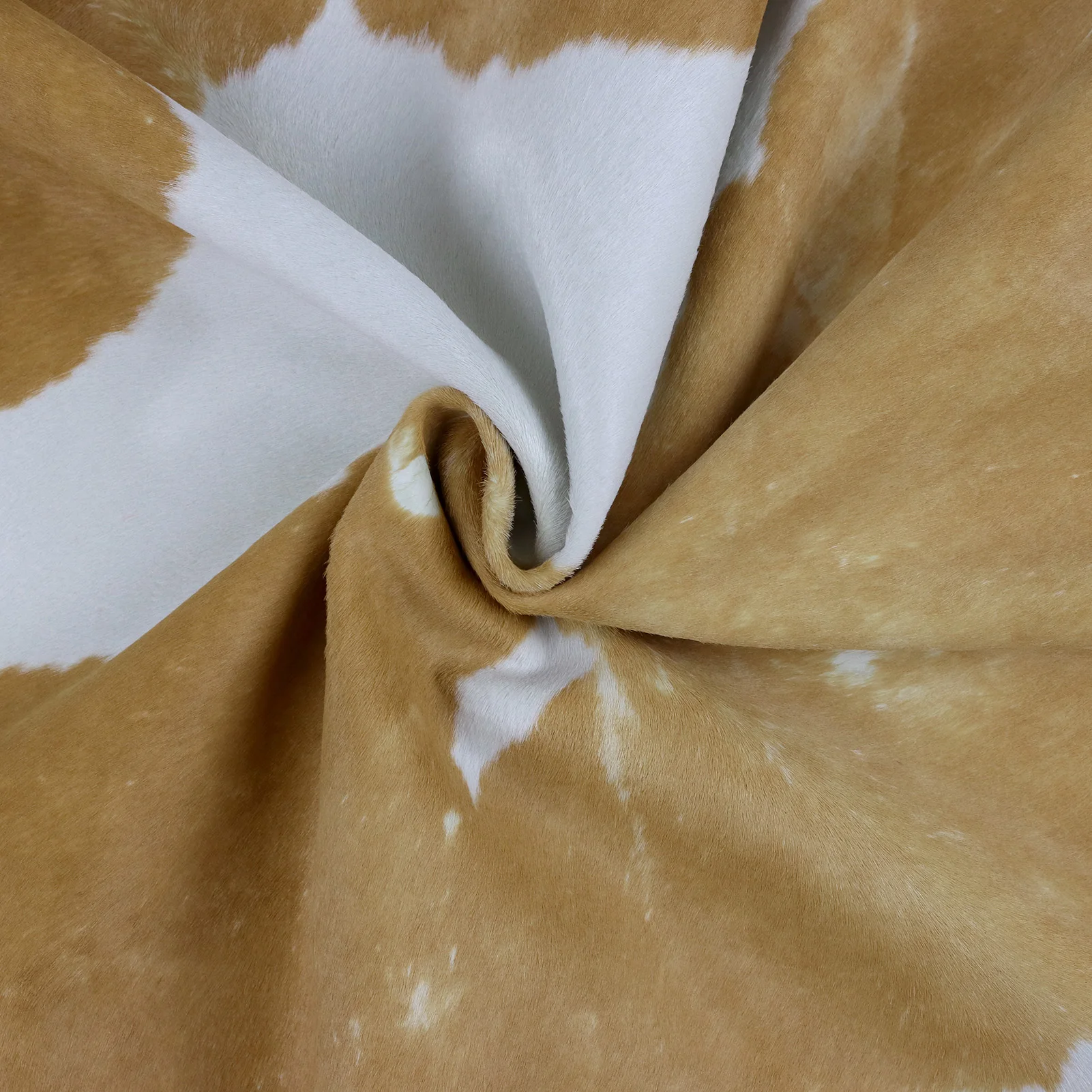 Soft hair on hide pelt natural baby calf skin leather milk brown brindle white dual color genuine