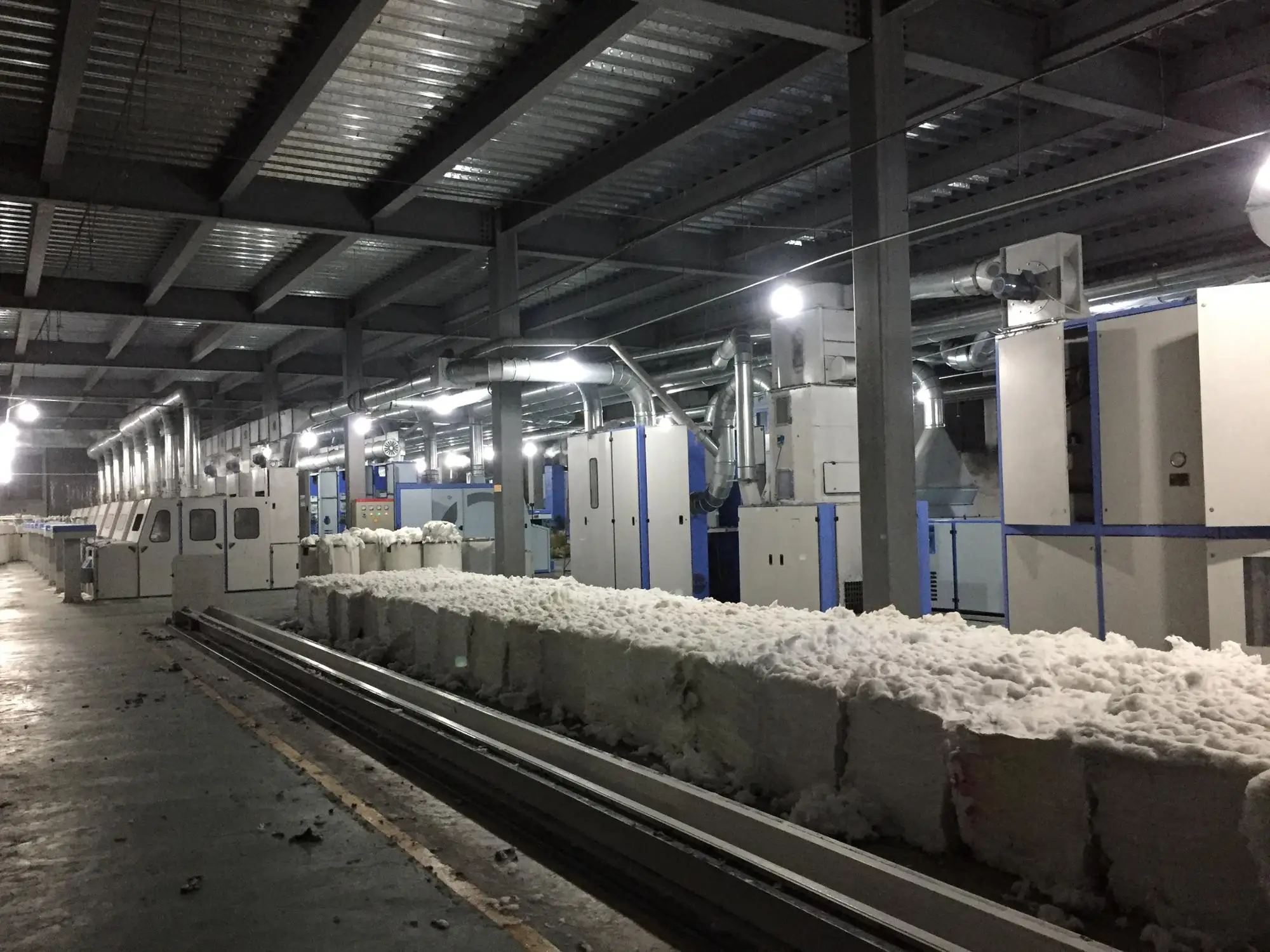 Good Quality 6/2 Twist Yarn Moisture Absorbent Regenerated Open End Cotton Wool Knitting Yarn For Blankets