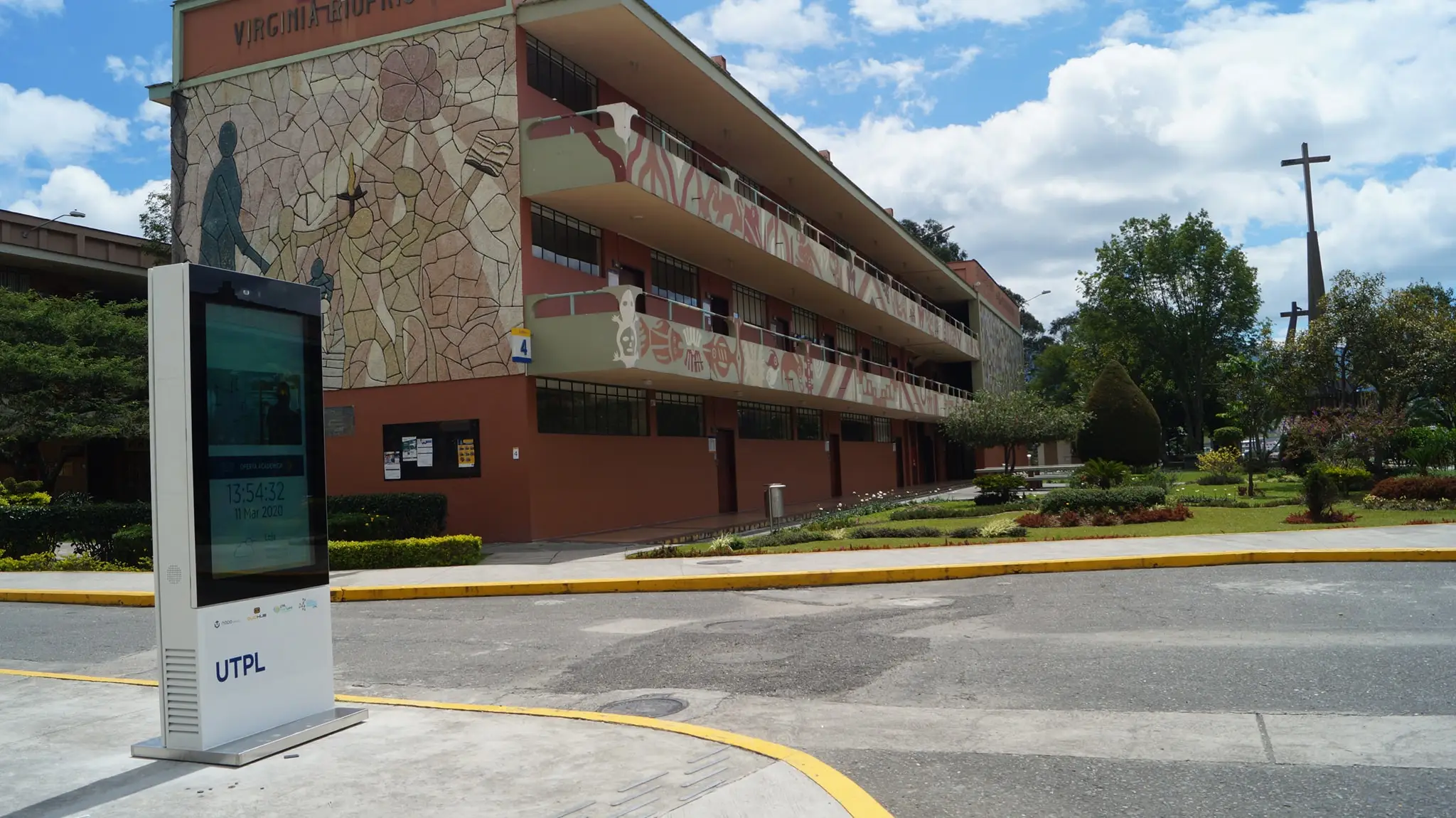 
Equipment stand lcd signage high bright machine advertising digital display screens tv outdoor monitor <img data-src=