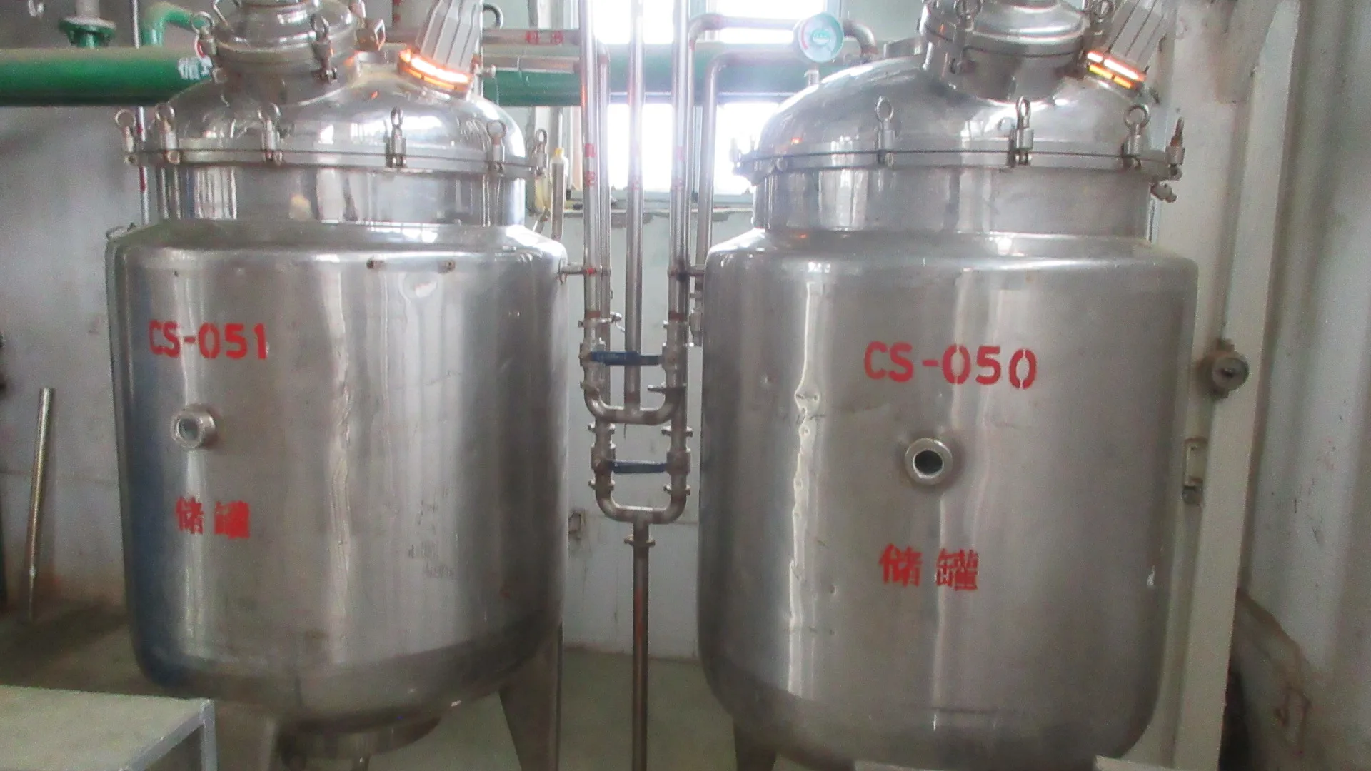 high quality cosmetic ingredients retinyl palmitate vitamin a palmitate powder CAS 79-81-2 anti-aging