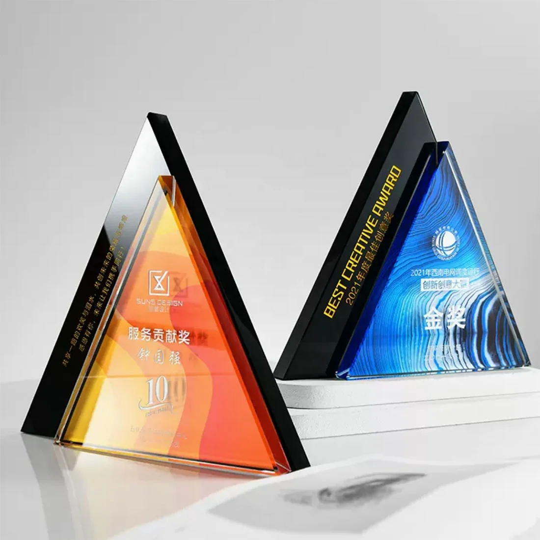 Events Souvenirs Award Glass Trophy Design Triangle Crystal Gift Classic Pujiang Customizable Sports Hand Made Love Europe Clear